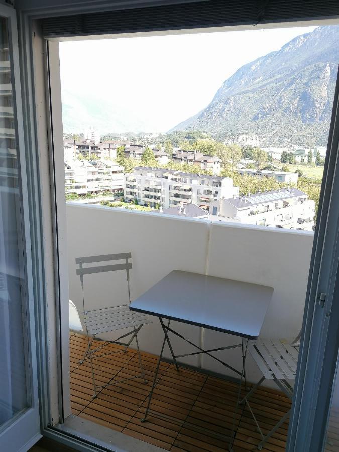 Studio Vue Imprenable Sierre Exterior foto